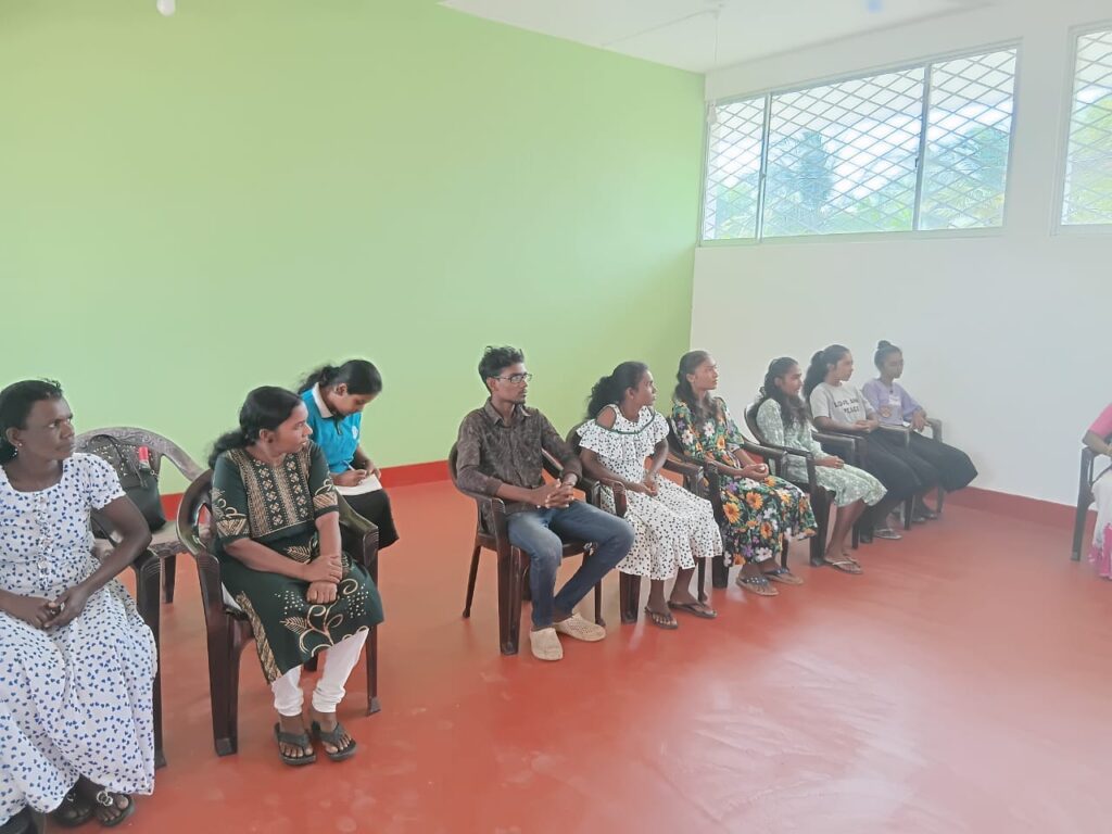 Career Fit Program for Students Who Discontinued School Education