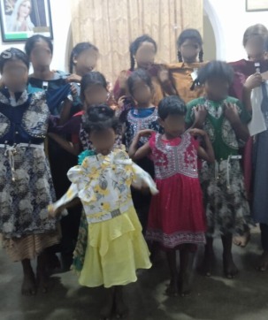 New Clothes Distributed to a Children’s Home to Mark Thai Festival