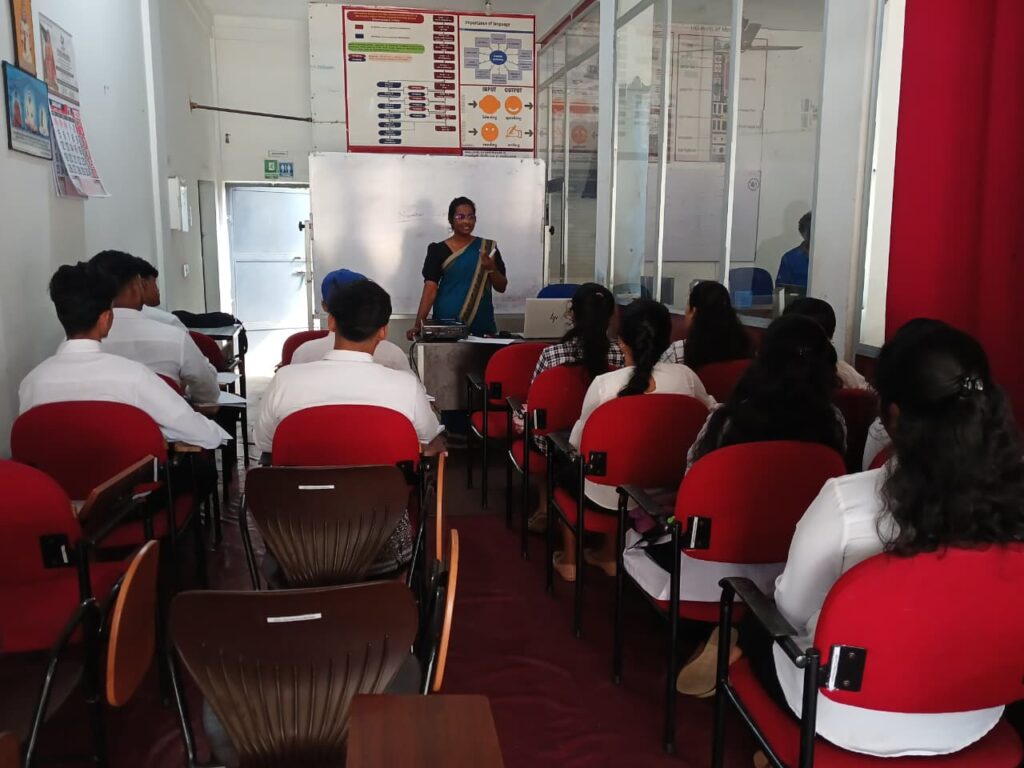 ICT Technician NVQ Level 4 Begins at Kommadurai Branch 