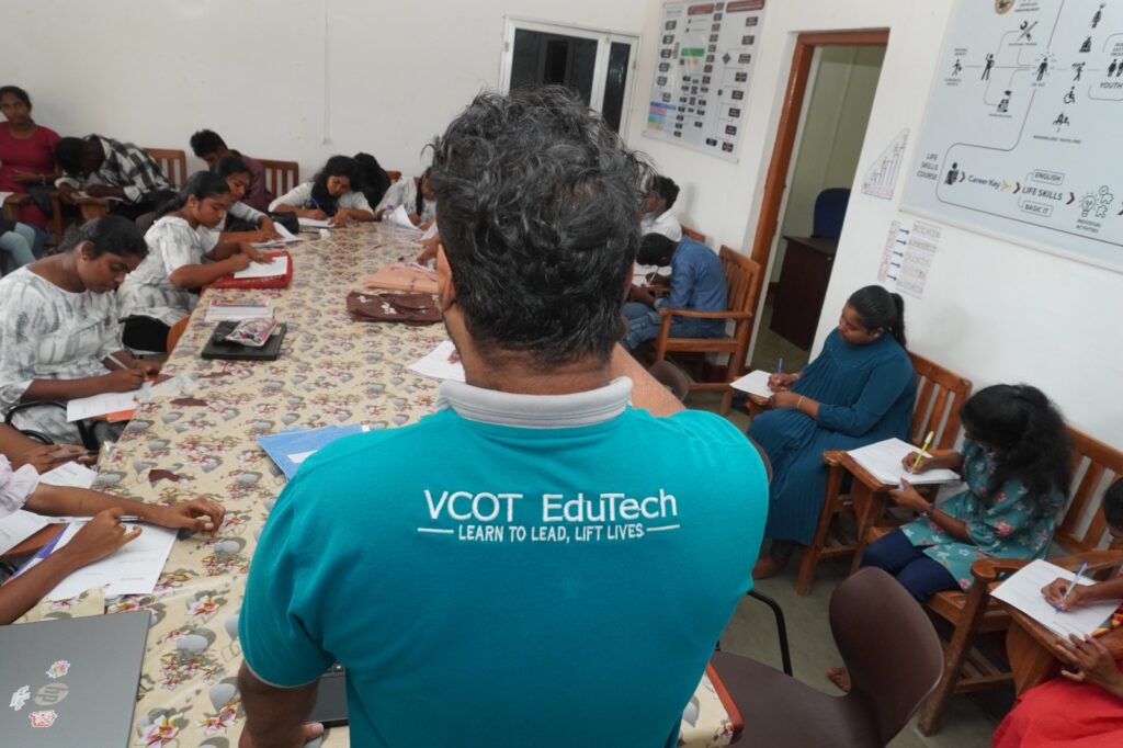 Goal Setting Program Held at Karadiyanaru Humanitarian Community College
