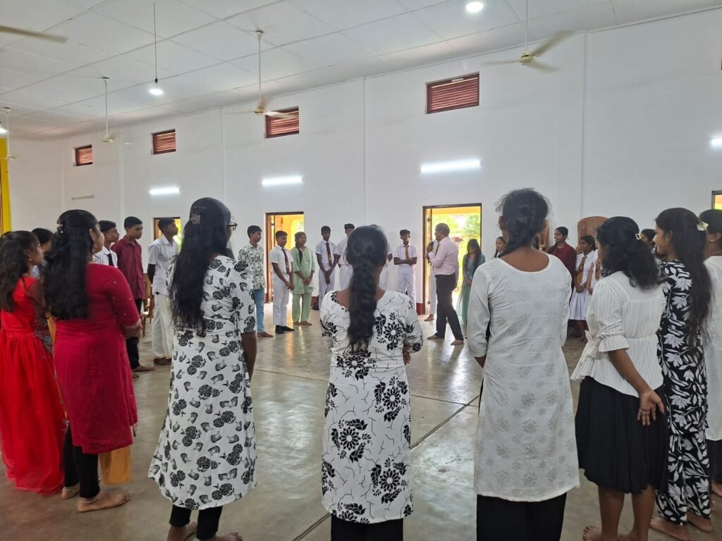 இளைஞர்களுக்கான சுயமேம்பாடு மற்றும் தொழில் வழிகாட்டல் செயலமர்வு